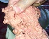 A picture of step 3 of Homemade beef sausages.