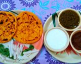 A picture of step 17 of Sarso ka saag with makki roti.