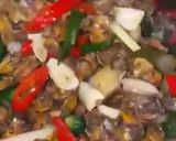 Foto langkah ke 3 dari resep Tumis Kerang Dara.