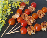 Foto del paso 6 de la receta: Mini brochetas de tomates cherry y gambas marinadas