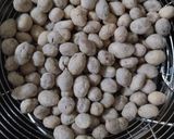 Foto langkah ke 8 dari resep Kacang Atom/ Sukro.