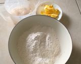 Foto langkah ke 3 dari resep Pizza Sosis Keju.
