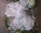 Gambar langkah 1 resipi Peria garing.