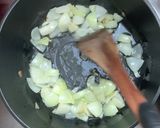 A picture of step 1 of Pumpkin Corn Soup.