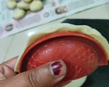 चाशनी गुजिया परतों वाली नमक पारे (chasni gujiya parato wali namak pare recipe in Hindi) रेसिपी चरण 5 फोटो