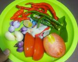 Foto langkah ke 2 dari resep Sarden Salem Bumbu Iris.