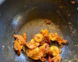 A picture of step 5 of Chingri Jhaalfarezi.