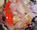 A picture of step 3 of Snakegourd coconut stir fry.