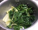 Foto del paso 7 de la receta: Canelones de acelga y pollo