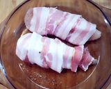 Sajtos, baconos csirkemell, édesburgonya pürével recept fázis 3 fotója