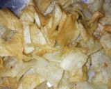 A picture of step 4 of Crispy Potato Chips.