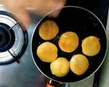 उड़द दाल खस्ता  कचौड़ी (Urad dal khasta kachori recipe in hindi) रेसिपी चरण 9 फोटो