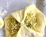 صورة لخطوة 5 من وصفة تميس محشي بالجبنه والزعتر 🫓🧀🌿