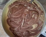 Foto langkah ke 6 dari resep Bolu marmer keju.