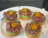 A picture of step 8 of Crispy Mochi Beef Tartare.