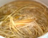 Hình bước làm 2 của món Mì Ý Bí Ngòi Tôm Phô Mai