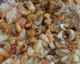 A picture of step 3 of Chilli Macaroni.