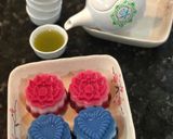 A picture of step 10 of Jelly Mooncakes (Vegetarian or Non-Vegetarian).