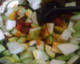 A picture of step 3 of Lauki chanay ki daal.