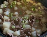 Foto langkah ke 3 dari resep Tumis Daging dan Daikon.