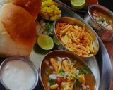 A picture of step 7 of Misal Pav.