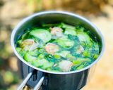 Hình bước làm 4 của món Canh Mướp Nấu Tôm Cải Trời