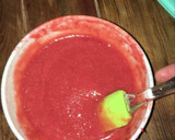 Foto del paso 5 de la receta: Mousse de fresa con coulis de coco y masa quebrada