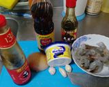 Foto langkah ke 1 dari resep Udang Goreng Mentega.
