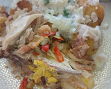Foto del paso 4 de la receta: Pollo Relleno más Papas Noisette con Salsa Blanca
