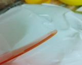A picture of step 10 of Pakistan theme cake.