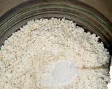 A picture of step 1 of Fried Egusi soup.