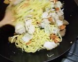 Foto langkah ke 3 dari resep Mie Goreng Sederhana.