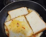 A picture of step 3 of Cheesy omelet with 🍞 bread.