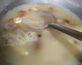 A picture of step 4 of Halwa Nagori.