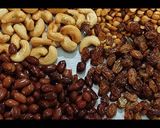 A picture of step 2 of Fried dry fruits dry chutney (Chevdo).