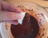Foto del paso 7 de la receta: Bombones de coco y chocolate 🥥🍫