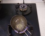 A picture of step 2 of Coconut chutney.