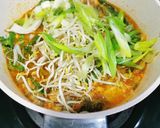 A picture of step 6 of Sundubu Jjigae (Sup Tahu Pedas Ala Drakor).