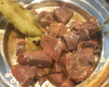 Foto del paso 5 de la receta: Estofado de venado con setas sobre puré de patatas