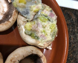 Foto del paso 5 de la receta: Champiñones rellenos con huevo de codorniz y queso rallado