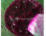Foto langkah ke 12 dari resep Pie Coklat Buah Naga.