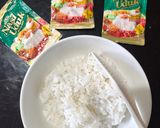 Foto langkah ke 1 dari resep Bola - Bola Nasi Uduk.