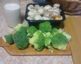 Foto del paso 1 de la receta: Pasta con champiñones y brócoli 🍝