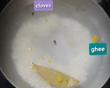 A picture of step 2 of Tomato rice.