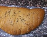 A picture of step 5 of Cheesy garlic bread with chicken chopped pallet.