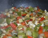 Foto del paso 2 de la receta: Empanada de espinacas, trufa y parmesano