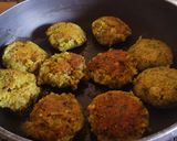 A picture of step 3 of Leftover Dalia cutlet.