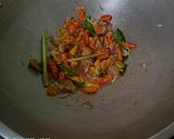 Foto langkah ke 3 dari resep Oseng Kerang Hijau Kupas (Bumbu Iris).