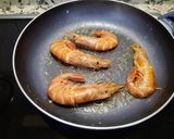 Foto del paso 1 de la receta Atún en salsa de gambón