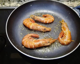 Foto del paso 1 de la receta: Atún en salsa de gambón